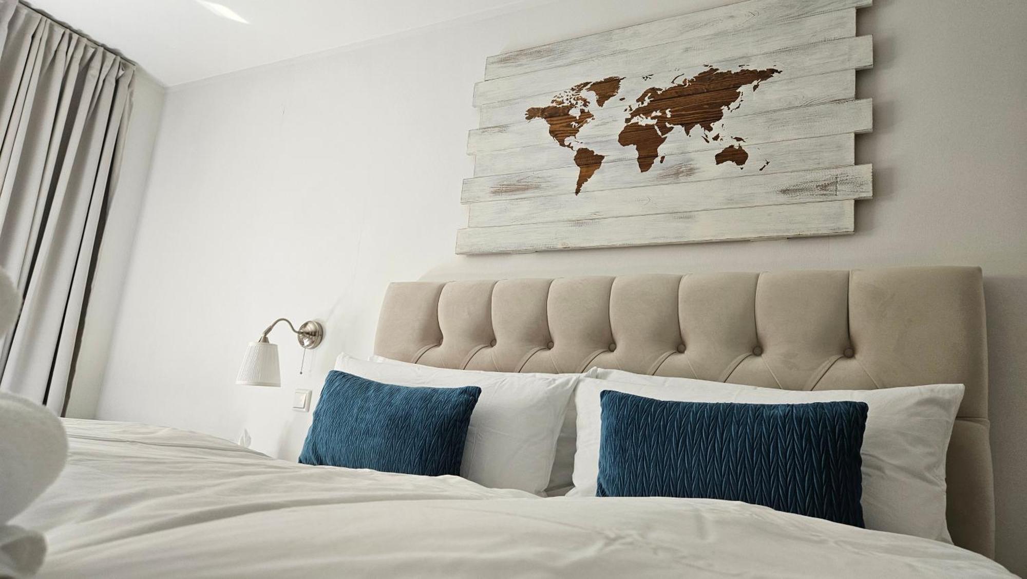 Enny Suite Apartment Im Schoenen Rheinland Ломар Экстерьер фото