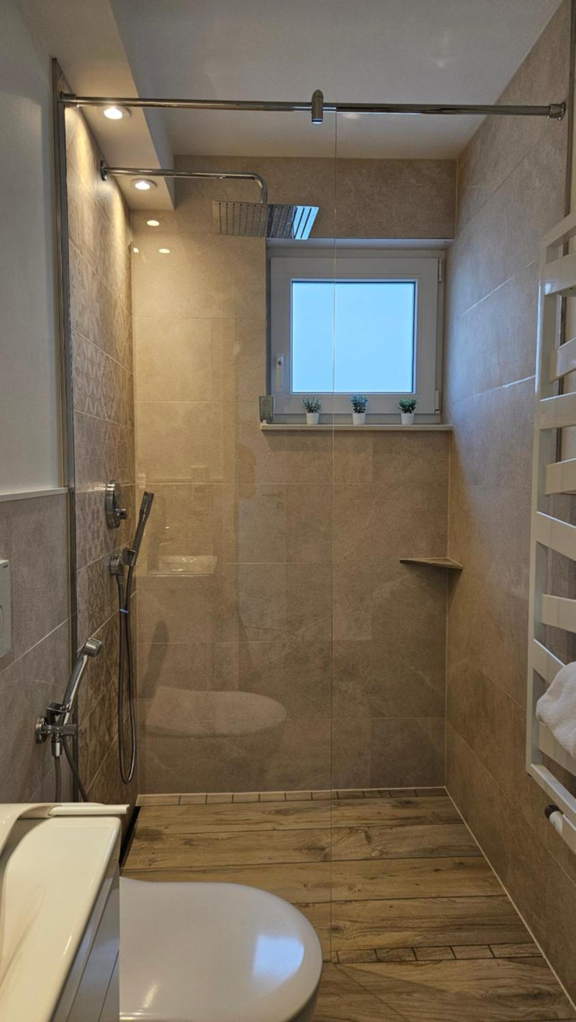 Enny Suite Apartment Im Schoenen Rheinland Ломар Экстерьер фото